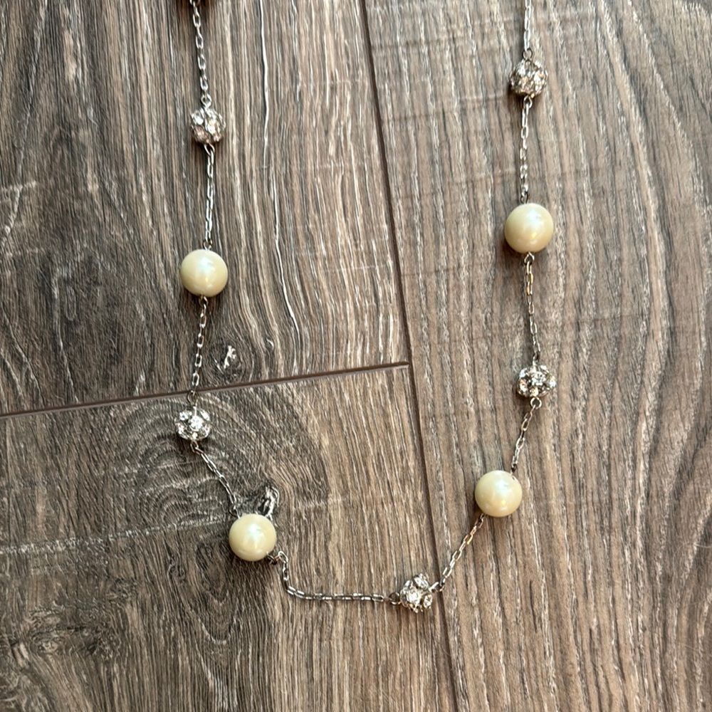 Carolee elegant necklace